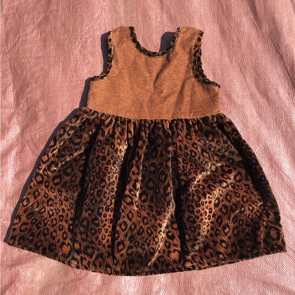 Brown velvet leopard print child jumper dress Size 4 - Picture 3 of 4